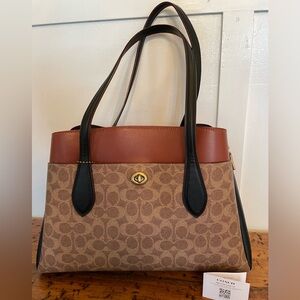 Coach purse like new